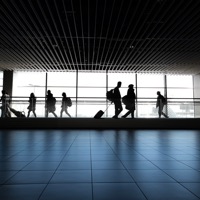 Three ways for students to save money at the airport