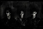 Black Rebel Motorcycle Club på Train